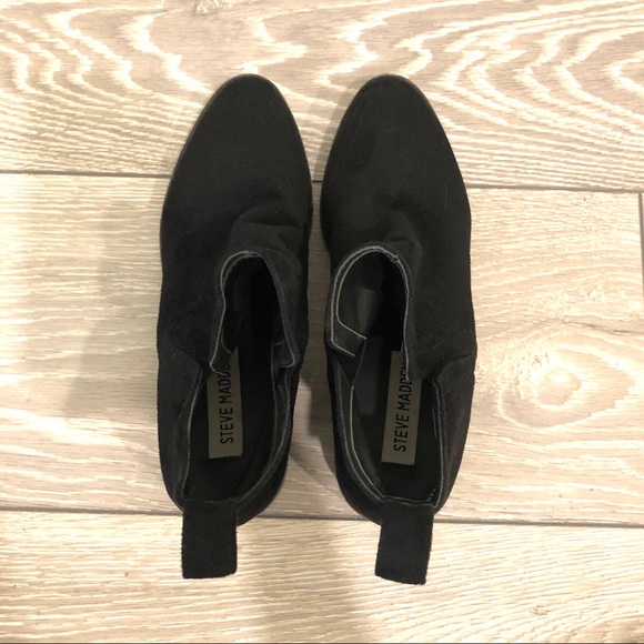 Steve Madden Black Suede Ankle Boots - Picture 3 of 3